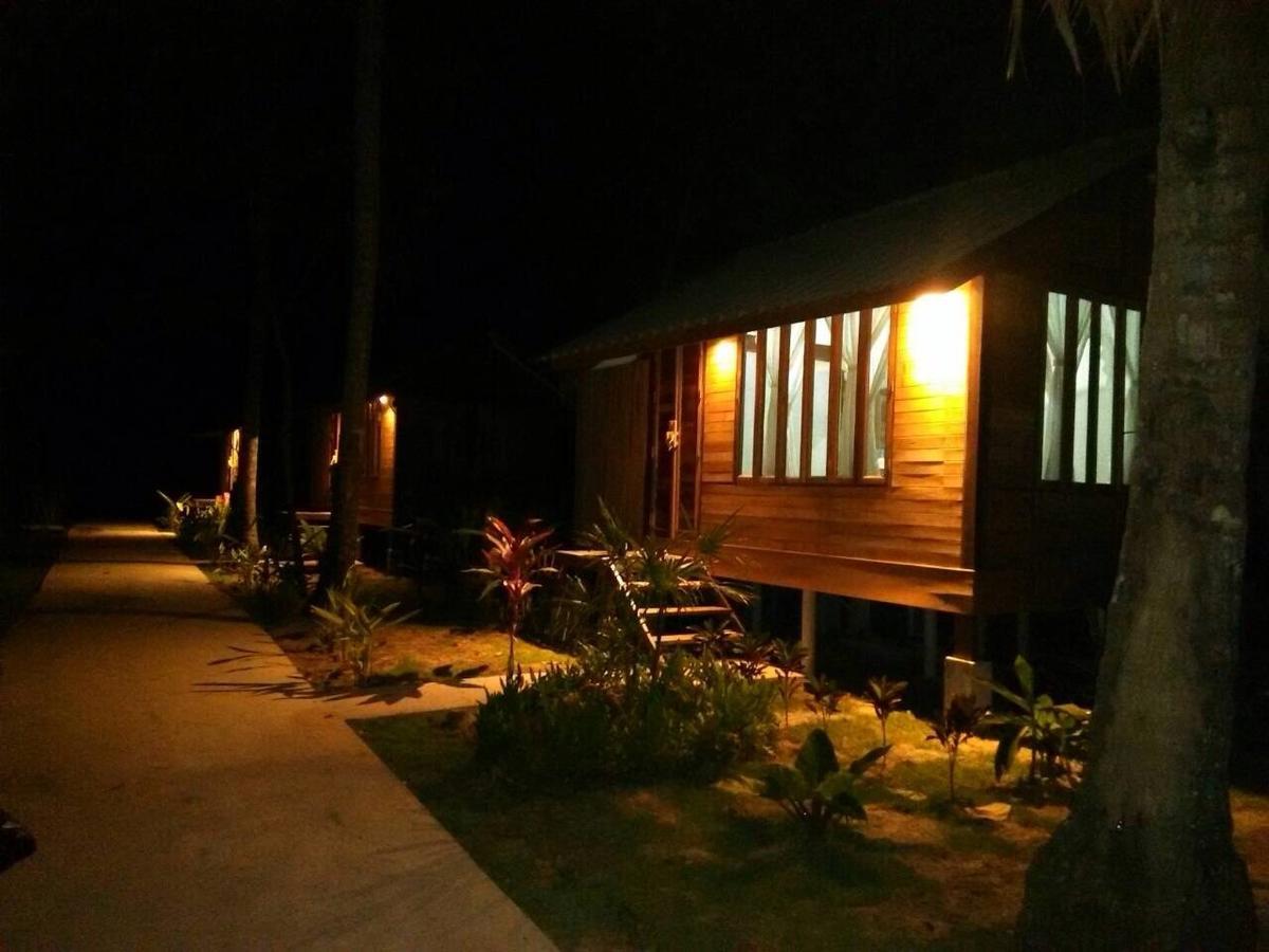 Jungle Koh Kood Resort Ban Khlong Chao Екстериор снимка