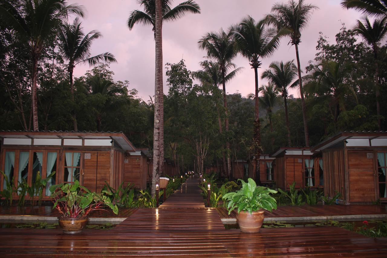 Jungle Koh Kood Resort Ban Khlong Chao Екстериор снимка